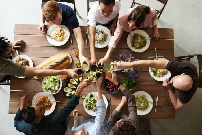 colocation, diner entre colocataires, StudySmarter